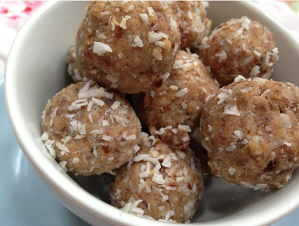 Macadamia and Coconut Protein Truffles