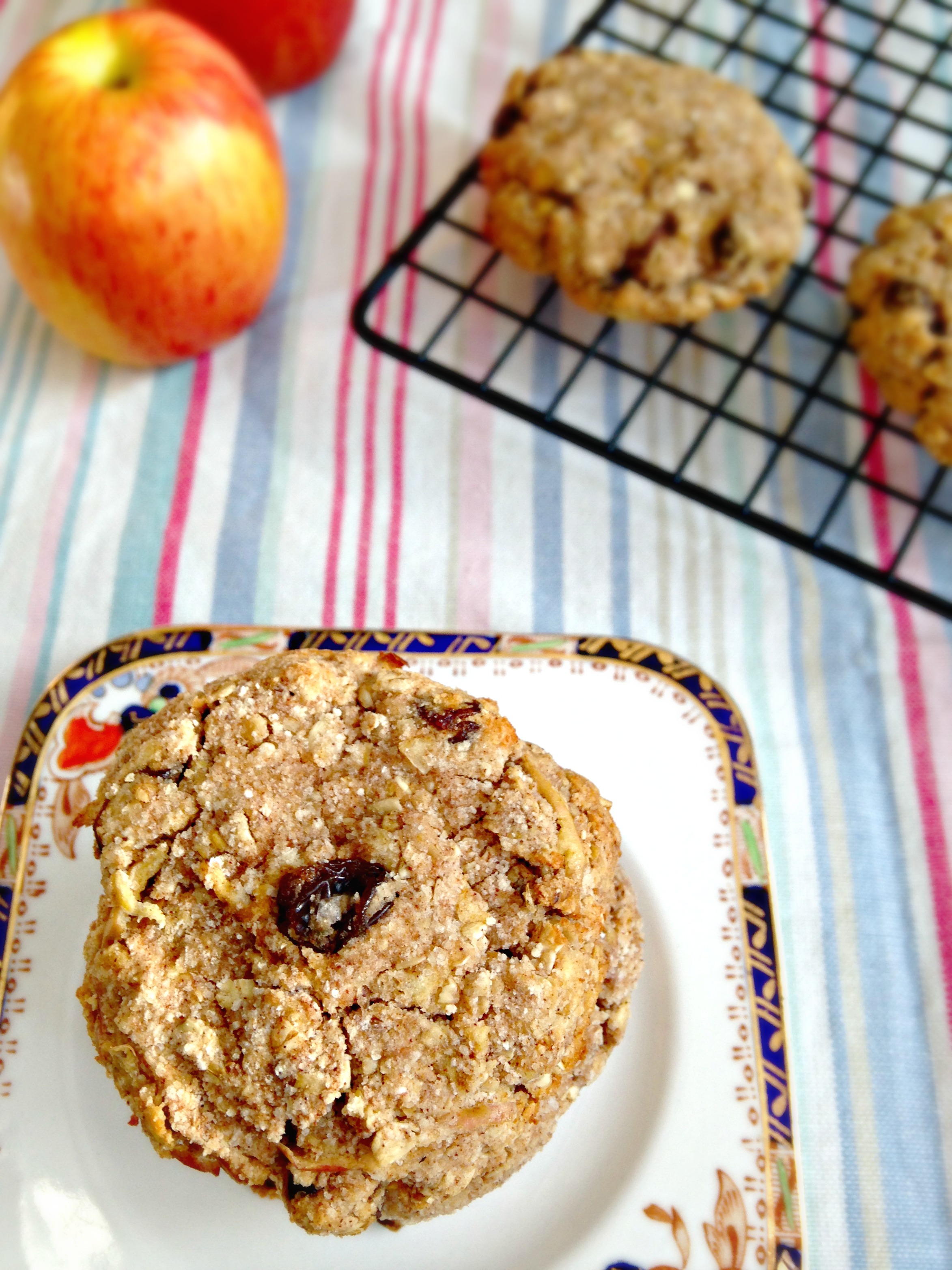 Apple Cinnamon Raisin Cookies 2