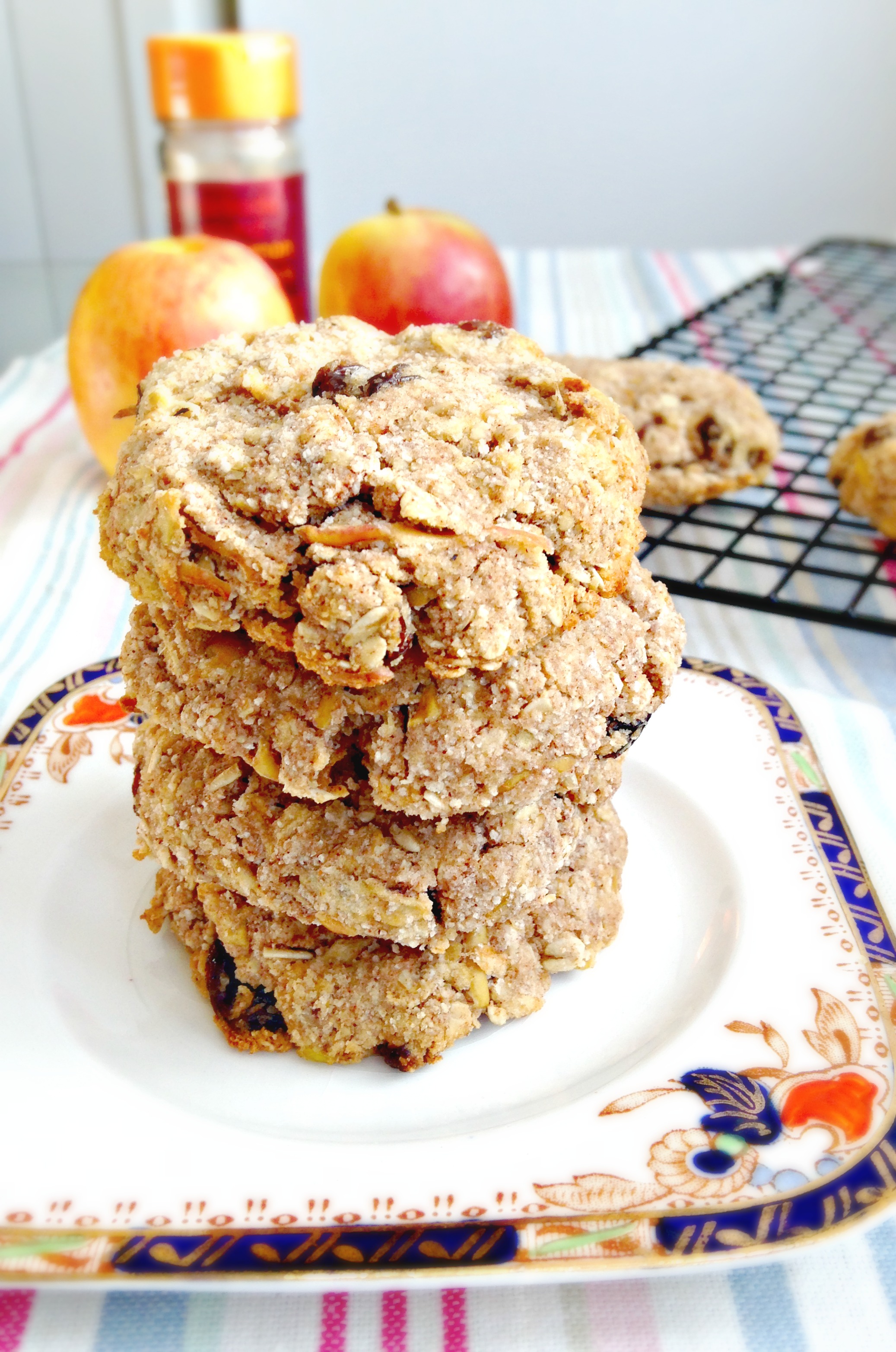 Apple Cinnamon Raisin Cookies 5