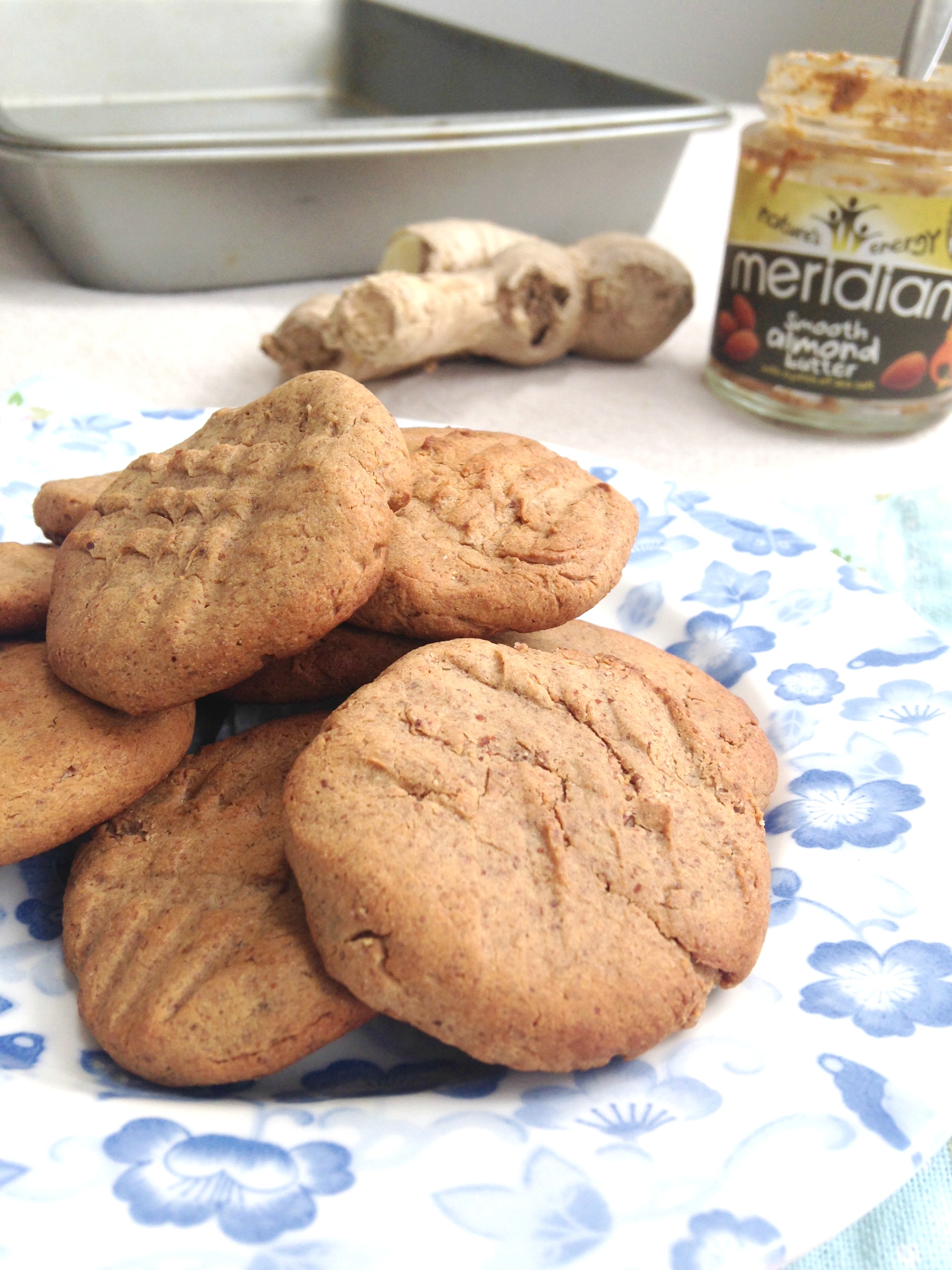 Gingerbread Almond Cookies 2