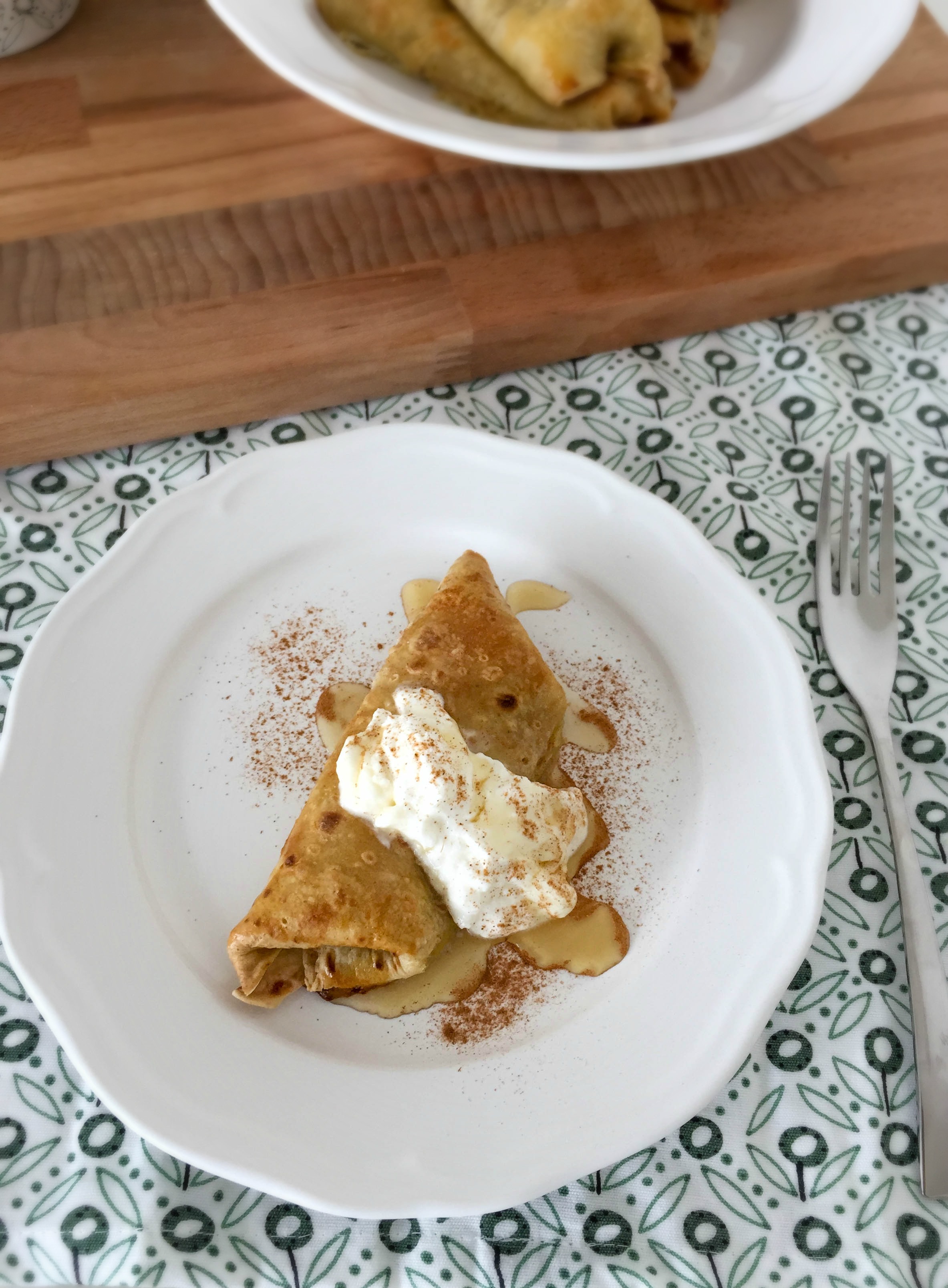 Apple and Cinnamon Pancake Rolls 7