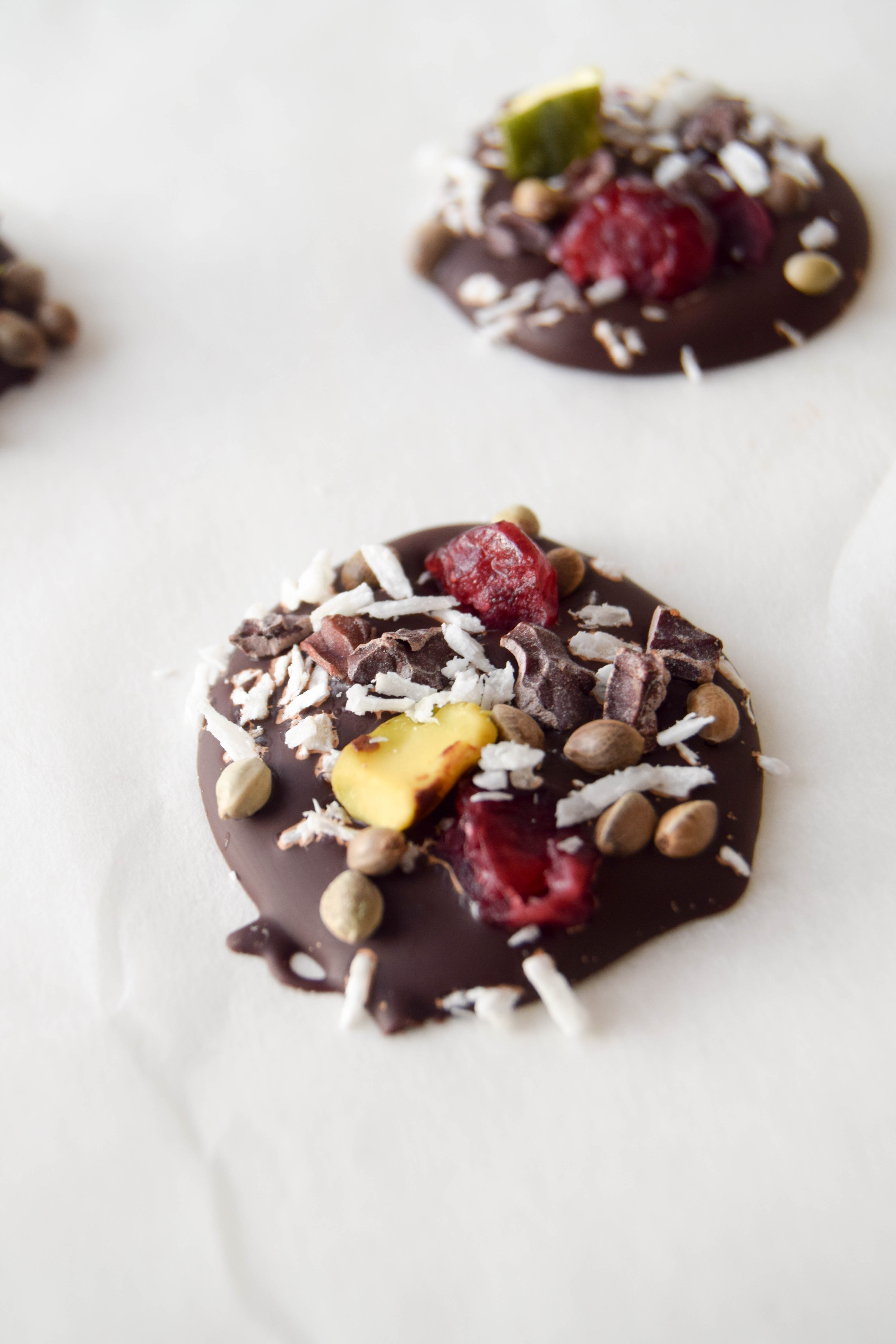 Dark Chocolate Superfood Buttons