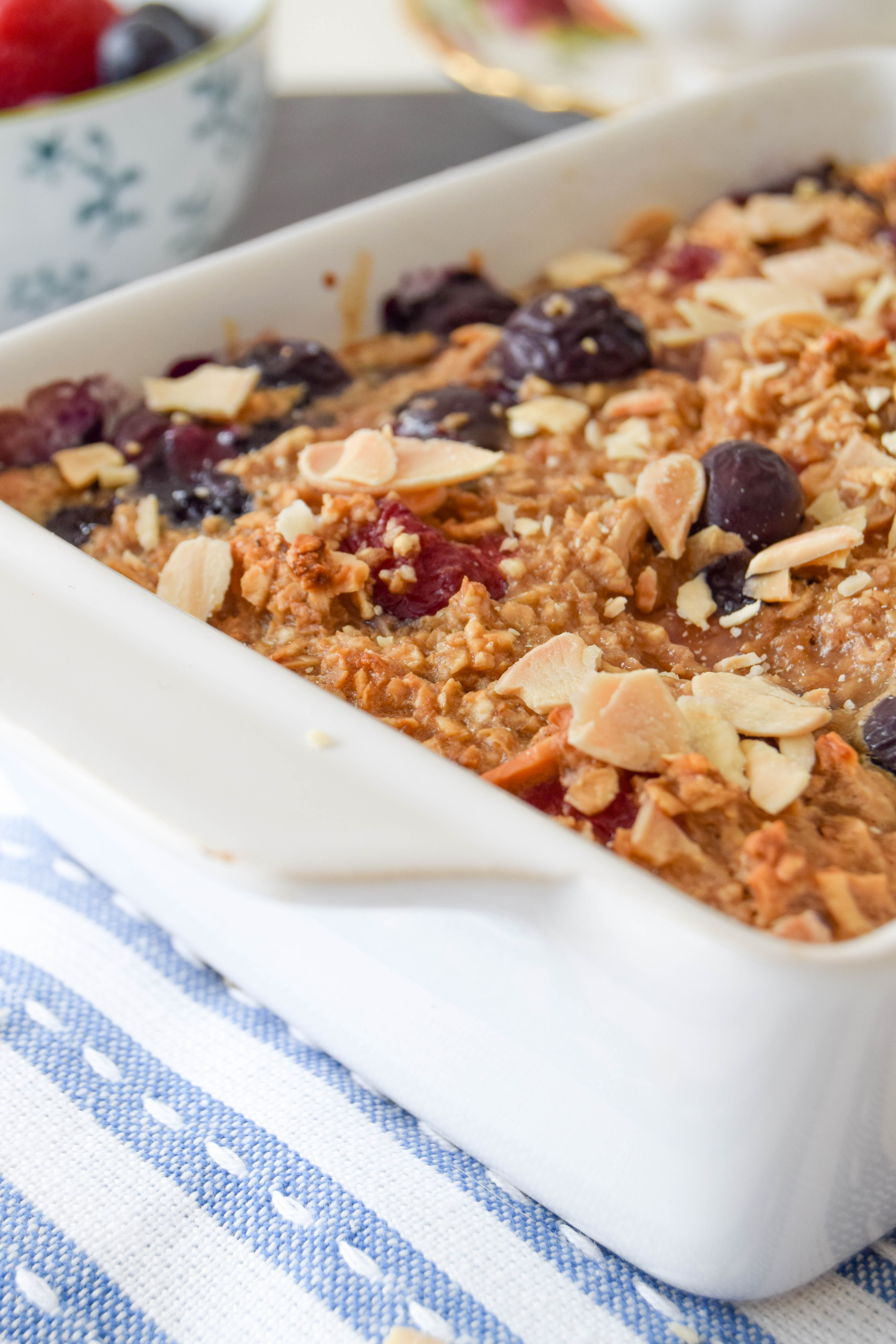 Chai Spiced Berry Baked Oatmeal 1