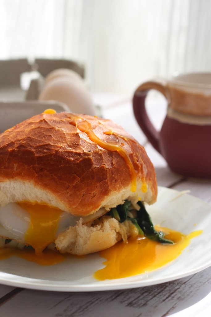 Duck-egg-sandwich-with-gruyere-and-spinach-683x1024