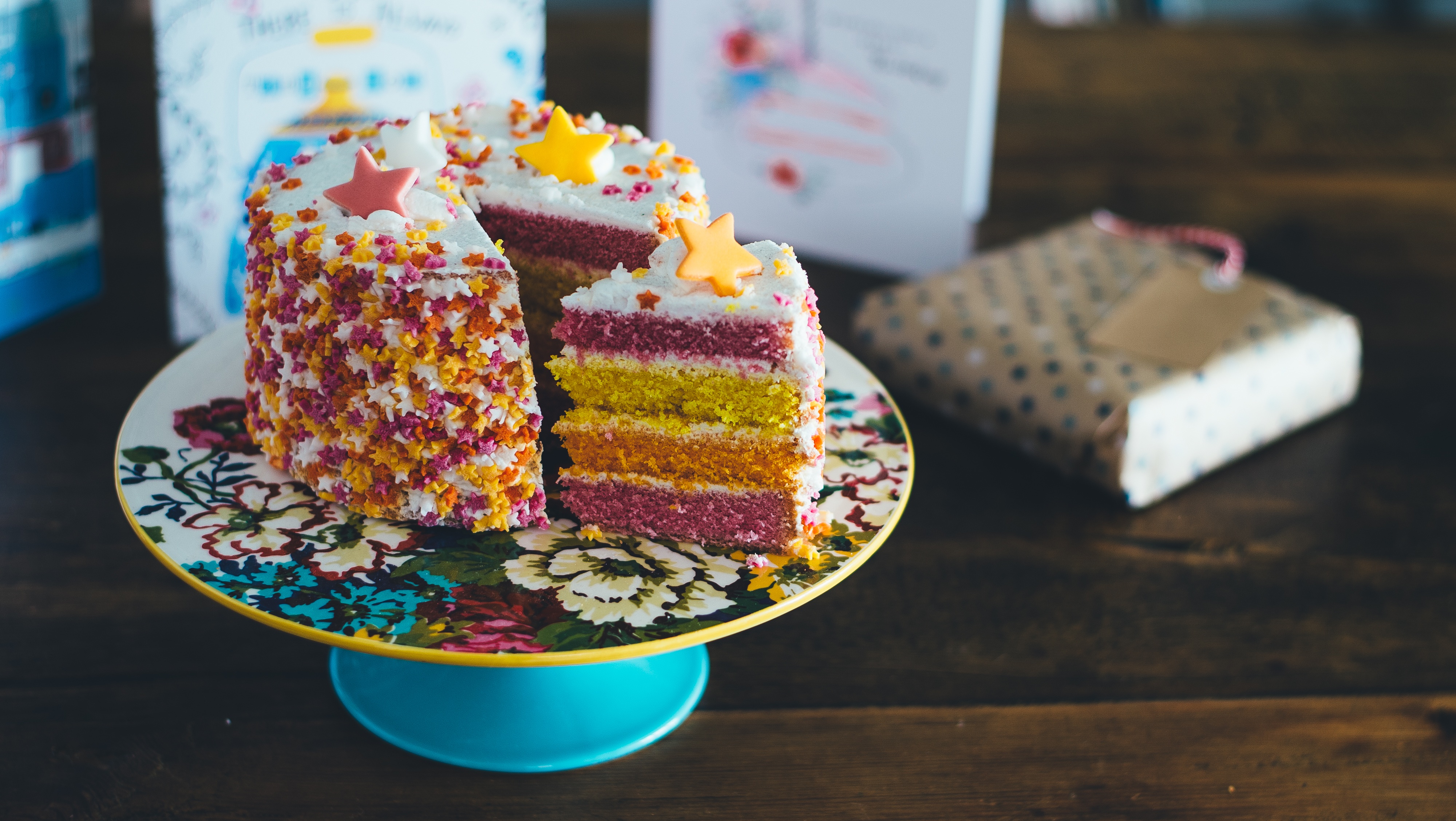 Happy 6th Birthday Celery & Cupcakes Plus a Happy Health Bundle Giveaway