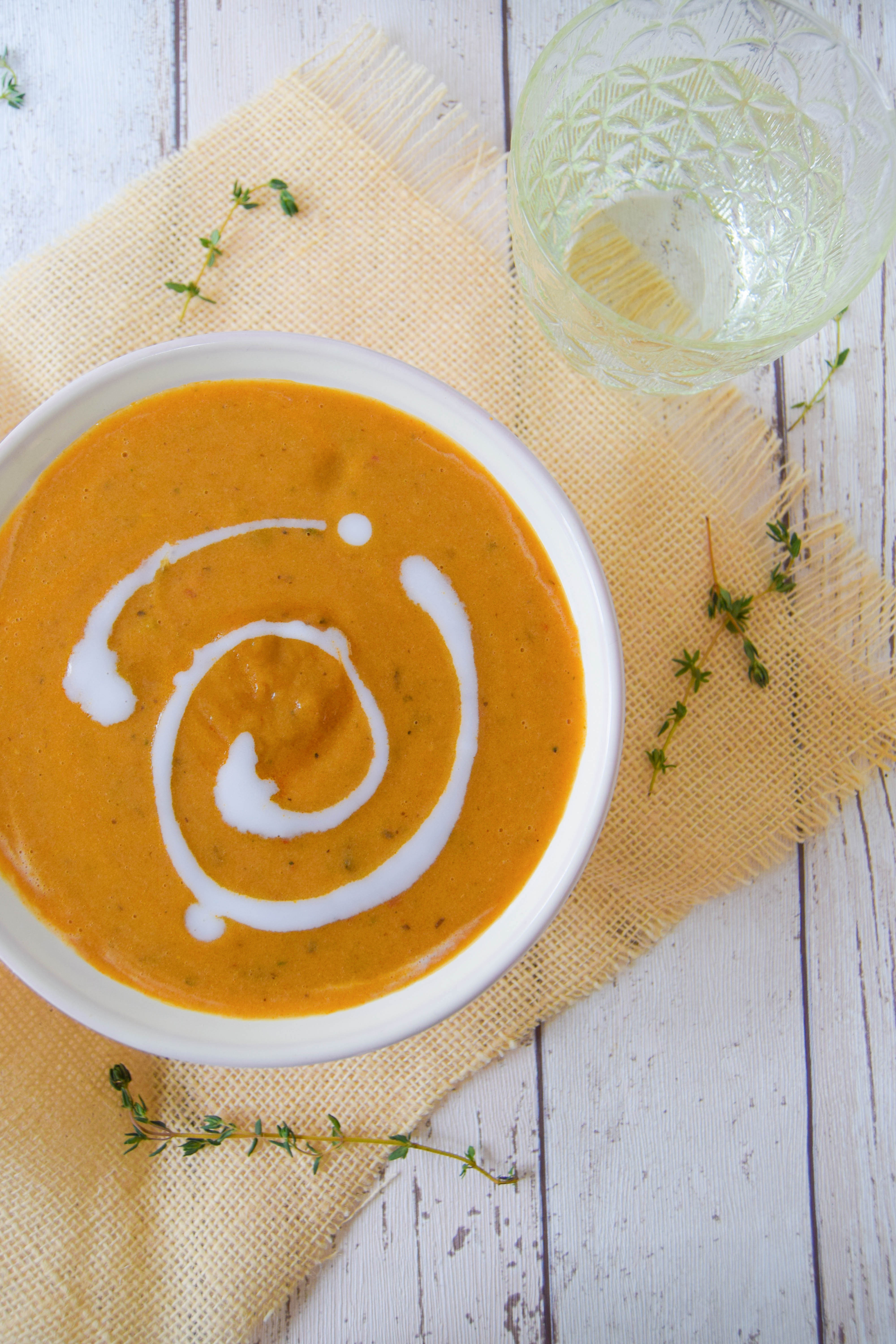 A budget friendly soup flavoured with Thai curry paste and coconut milk, perfect for easy week day lunches. A budget friendly soup flavoured with Thai curry paste and coconut milk, perfect for easy week day lunches.