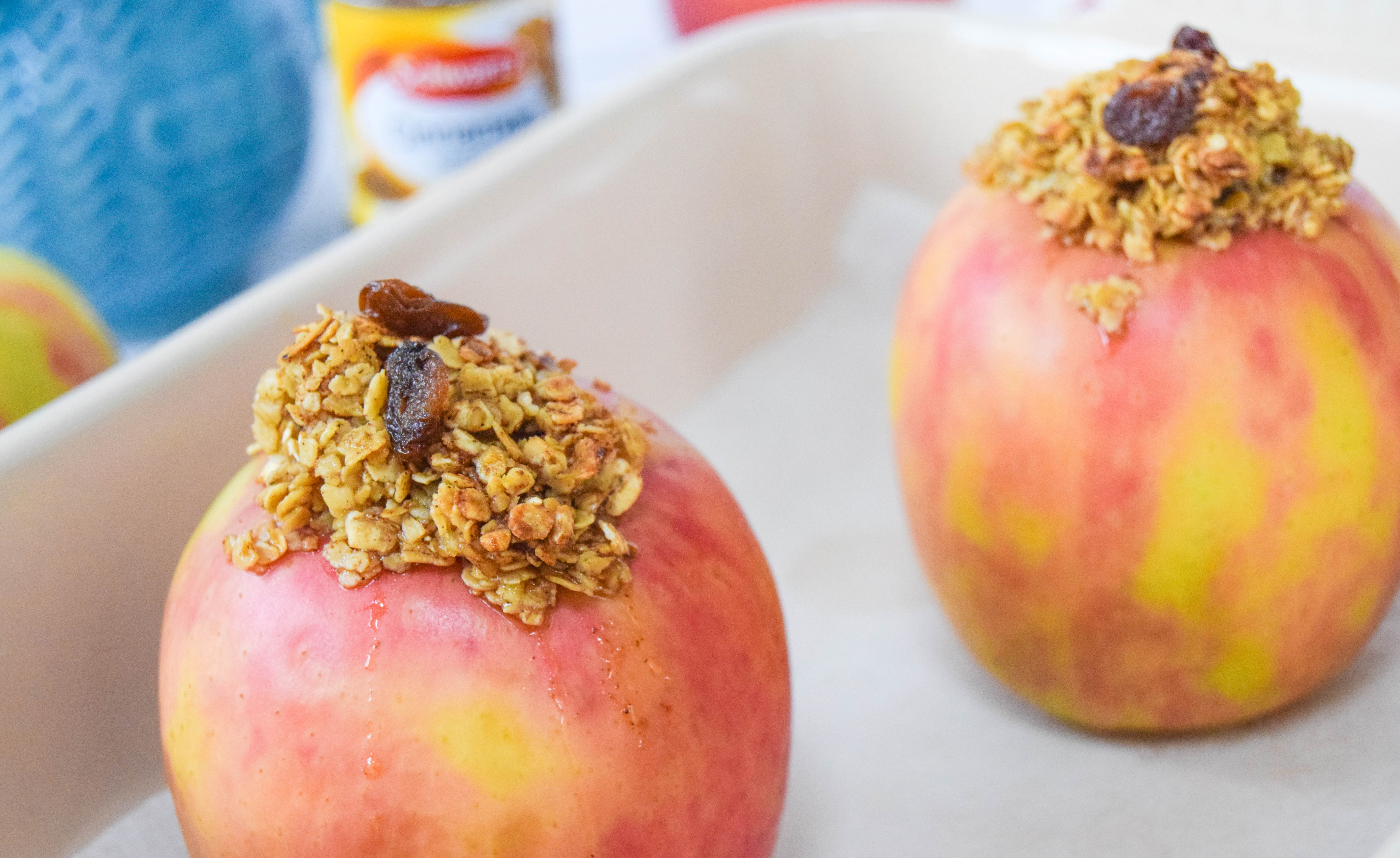 Cinnamon & Oat Baked Apples