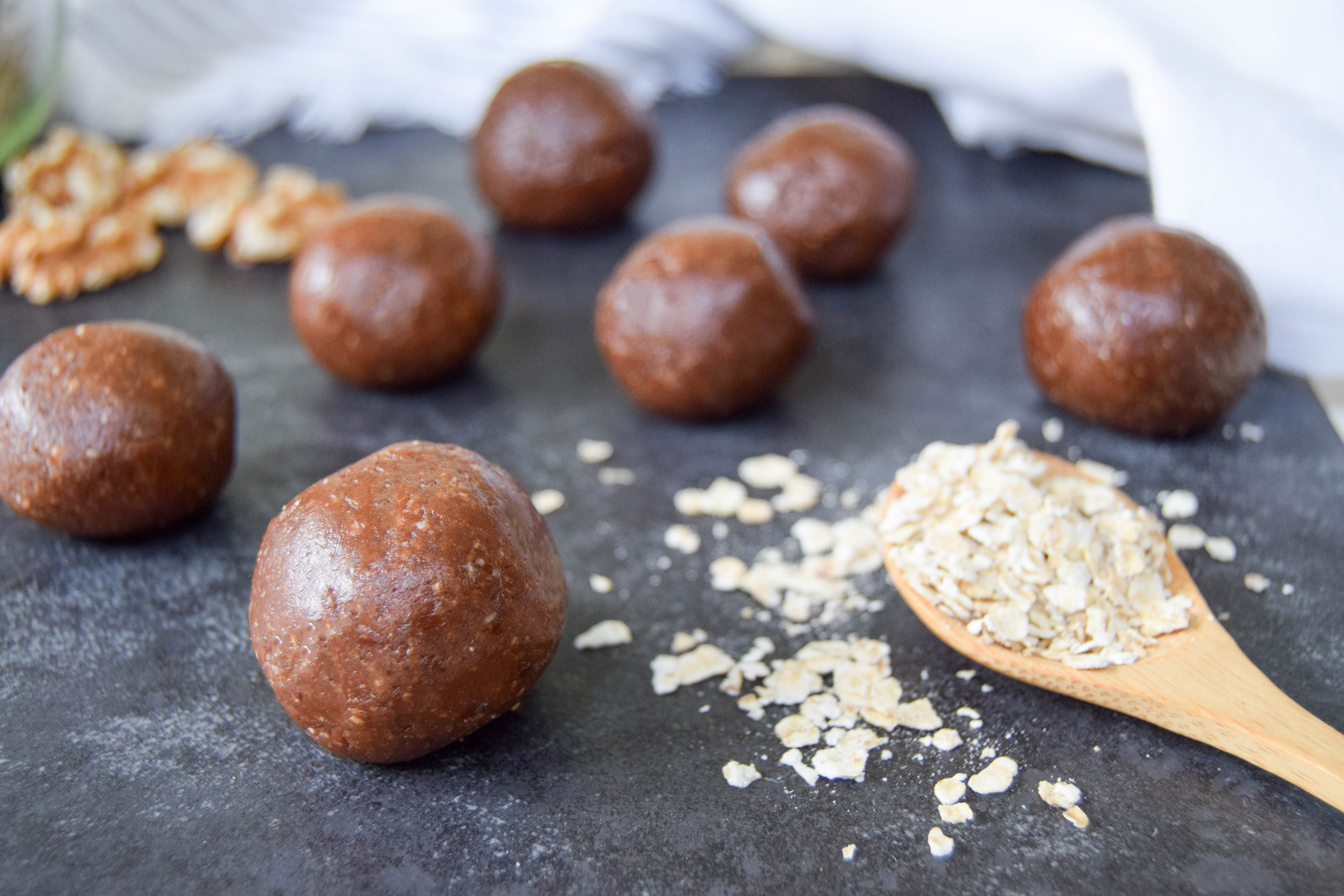 Walnut Fudge Energy Balls