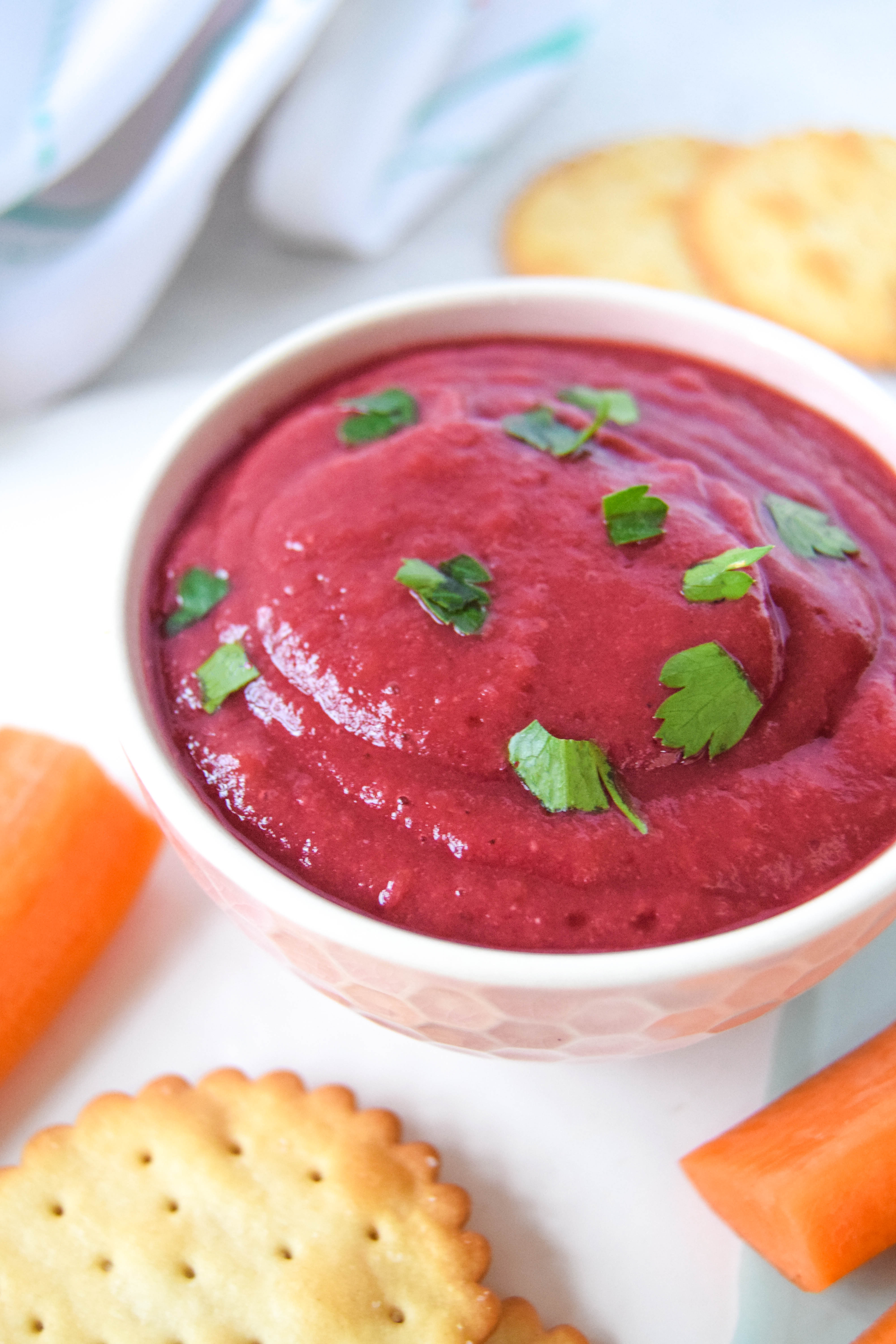 Beetroot fan? This simple dip only contains 5 ingredients, but it's so full of flavour and of course packed with lots of lovely protein from the beans.