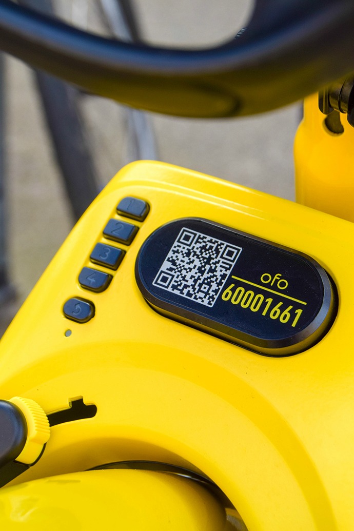 Discover Oxford see the sights and all it has to offer by cycling around it using an Ofo bike, a free-standing bike sharing company. 