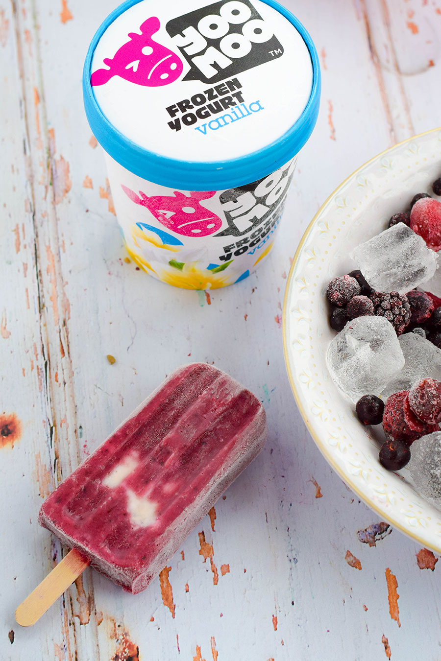 Black Forest Fruit Breakfast Popsicles are a delicious fruity start to any morning.&nbsp; These frozen delights are bursting with flavour and make a lovely fun alternative to a smoothie on a warm sunny morning.