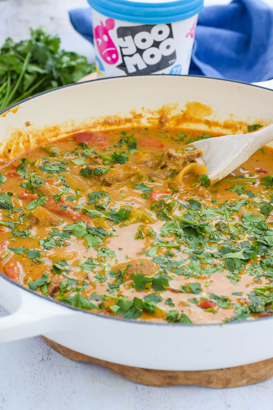 Sri Lankan Lamb Coconut Curry is made with tender pieces of lamb cooked in a creamy and mildly spiced sauce and spiked with a gentle heat.