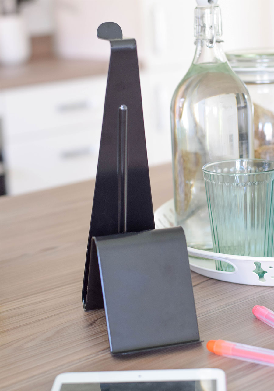 If your mornings are choatic and breakfast is often skipped, check out this simple breakfast hack to make your mornings easier.