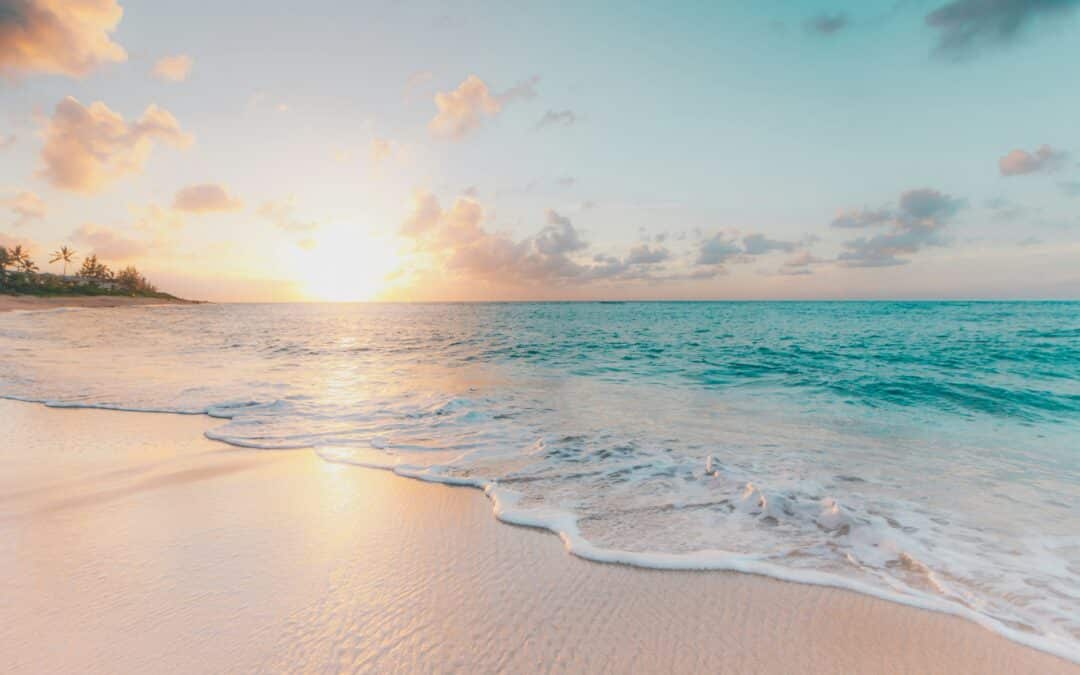 Beachside Slay: Swimwear & Outfit Ideas for Your Epic Girls’ Trip